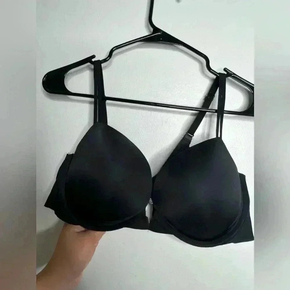 Victorias Secret Push Up Black Bra 36D - Picture 1 of 5